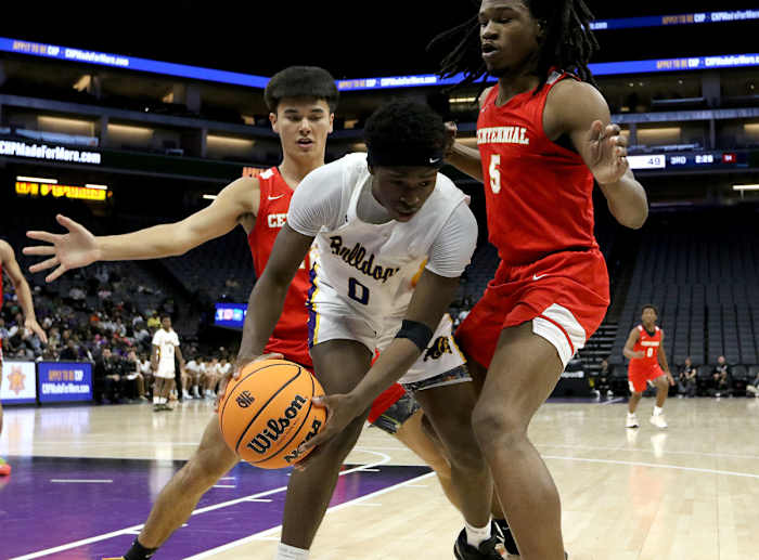 Centennial vs Oakland Tech CIF State D2 Final March 9, 2024 Photo-Dennis Lee70